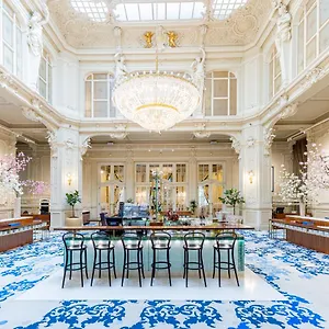 Отель Grandhotel Pupp