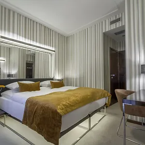 Clementin Hotel
